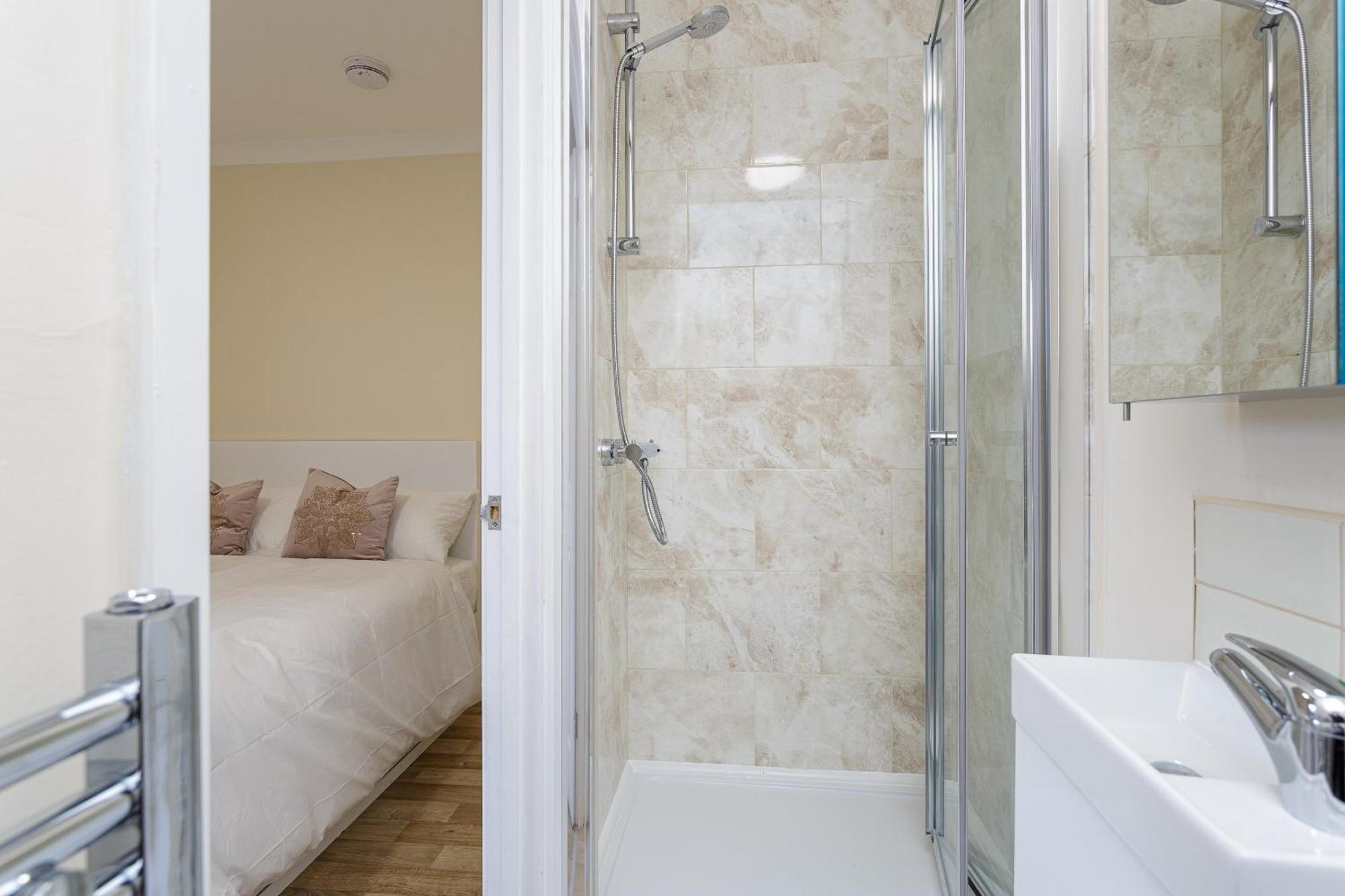 Blackberry - Stylish Self-Contained Flats In Soton City Centre Southampton Zimmer foto